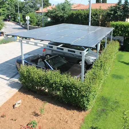 Belveder *spacious Groundfloor Apartman Krk Town